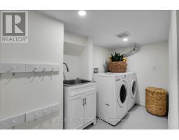 372 Logan Avenue, Toronto, ON M4M2N8 Photo 29