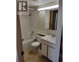218 8500 Lansdowne Road, Richmond, BC V6X3G4 Photo 8