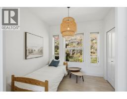 5673 Salmon Drive, Sechelt, BC V0N3A0 Photo 20