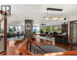 350 Bayview Place, Lions Bay, BC V0N2E0 Photo 11
