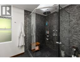 350 Bayview Place, Lions Bay, BC V0N2E0 Photo 17