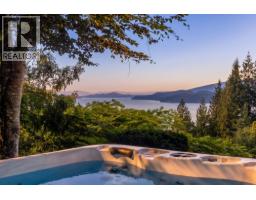 350 Bayview Place, Lions Bay, BC V0N2E0 Photo 25