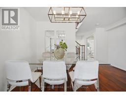 Sitting room - 187 Red Maple Road, Richmond Hill, ON L4B4S6 Photo 9