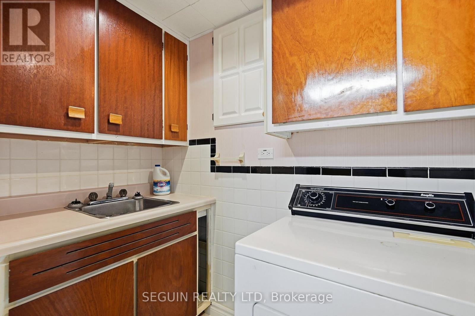 662 REJANE CRESCENT - 26