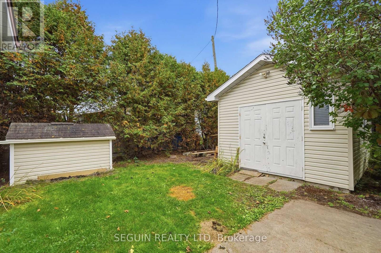 662 REJANE CRESCENT - 30
