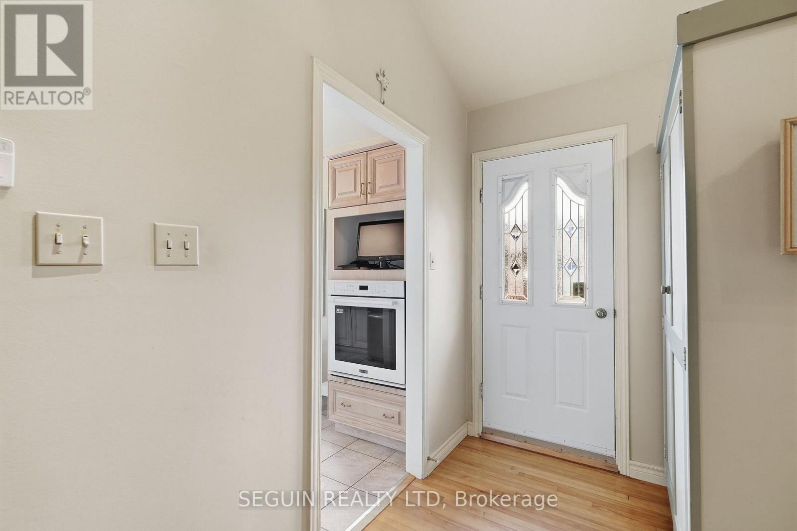 662 REJANE CRESCENT - 6
