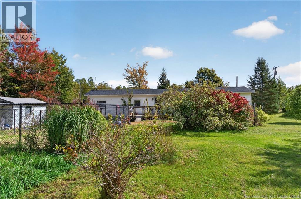 12454 Hwy 126 - 27