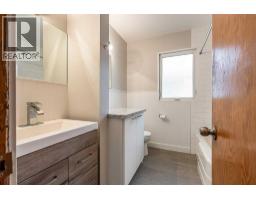 337 4 Street Sw, Medicine Hat, AB T1A4E7 Photo 13