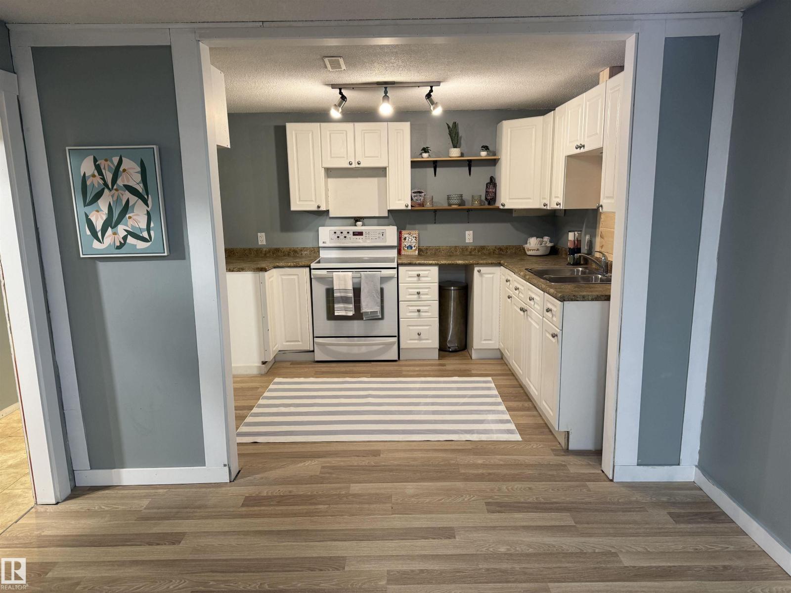 #41 52516 RGE ROAD 13 - Image 41