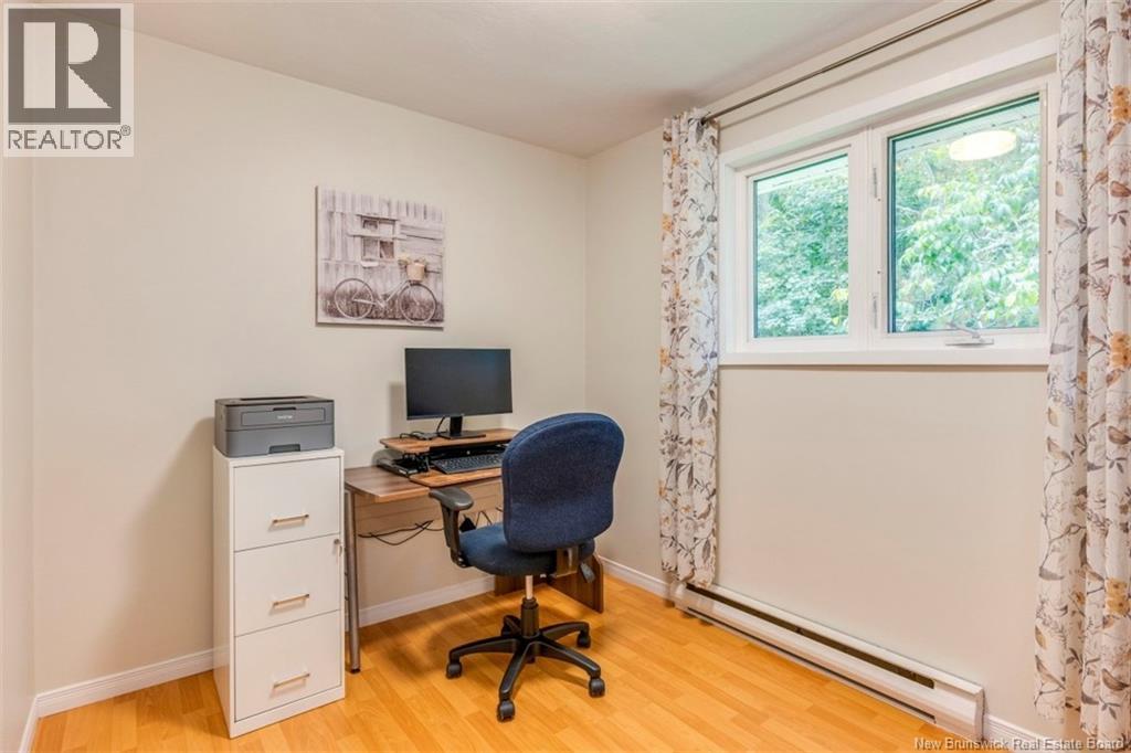 381 Beaumont Street - Image 14