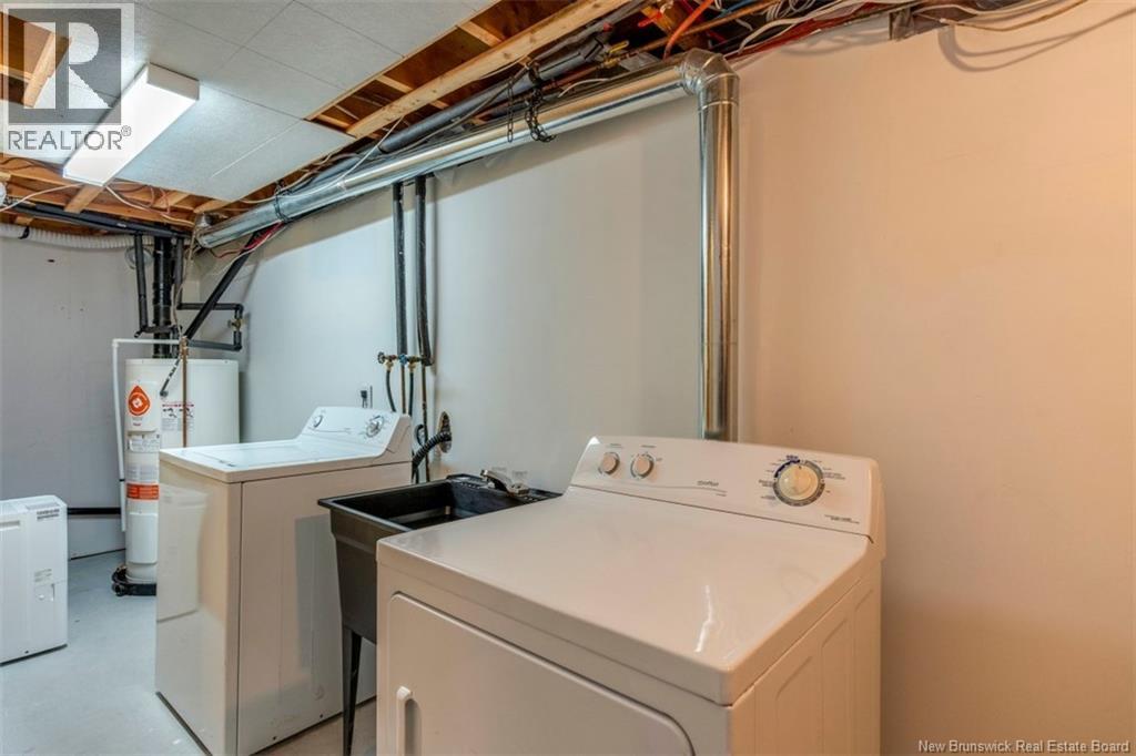 381 Beaumont Street - Image 18
