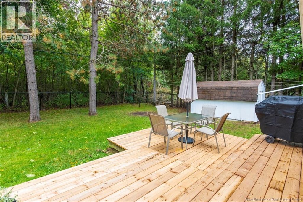 381 Beaumont Street - 24