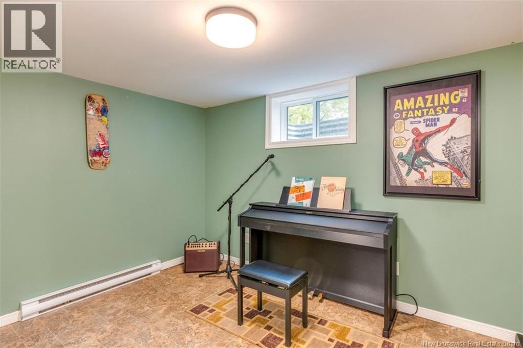 381 Beaumont Street - 17