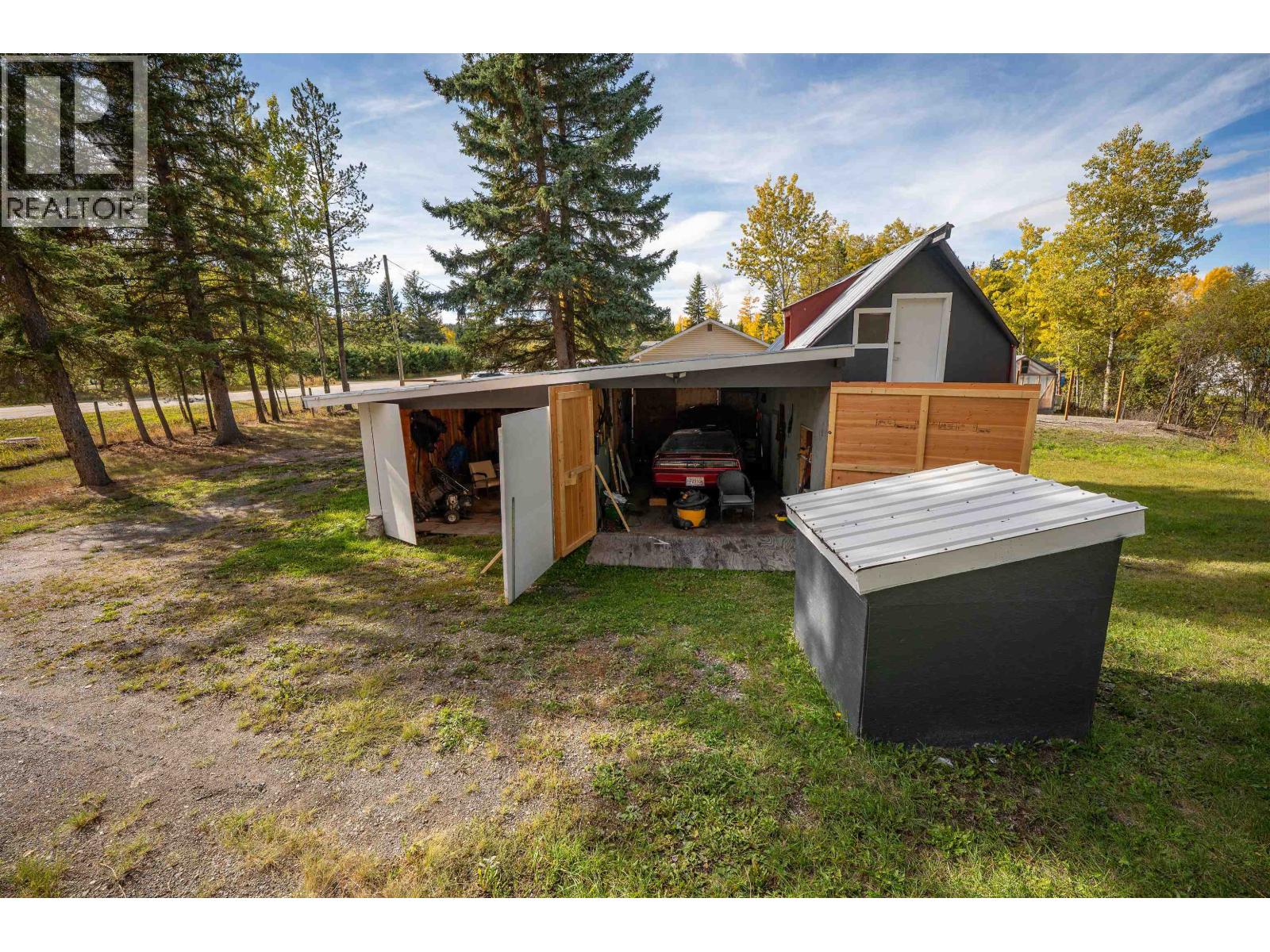 173 WESTCOAST ROAD - 32
