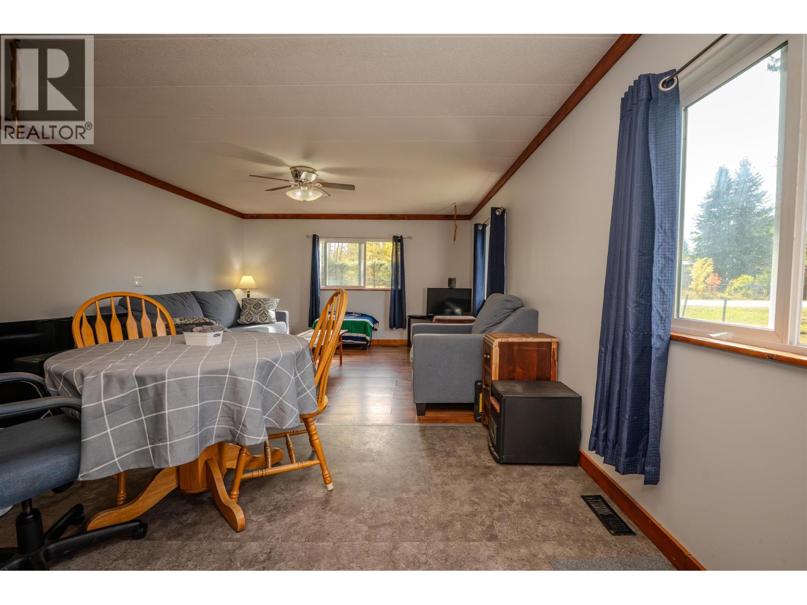 173 WESTCOAST ROAD - 7
