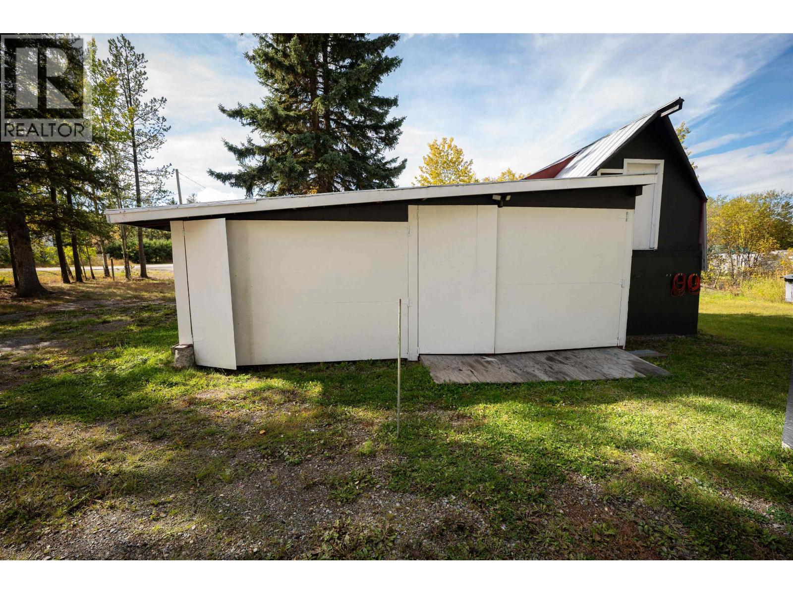 173 WESTCOAST ROAD - 31