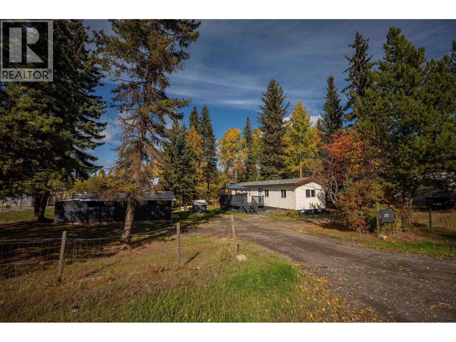 173 WESTCOAST ROAD - 27