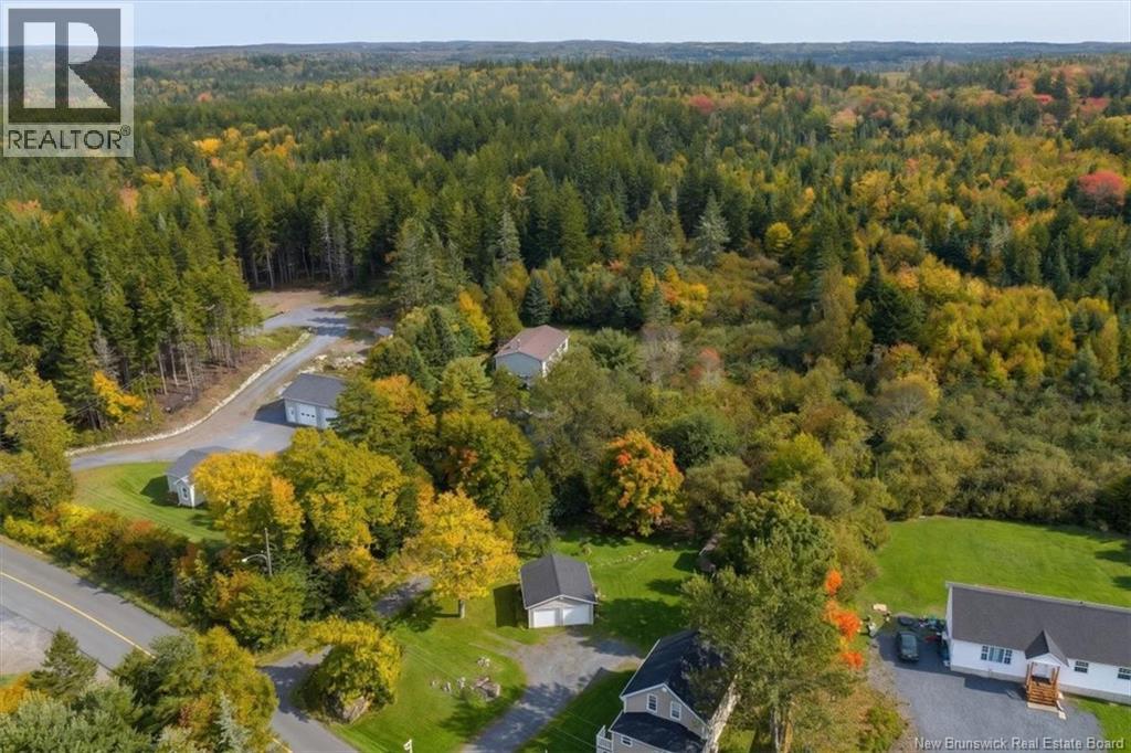 130 Hillcrest Road - 34
