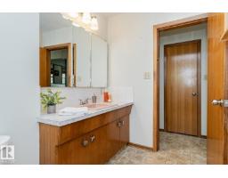 10726 70 Av Nw, Edmonton, AB T6H2G5 Photo 31