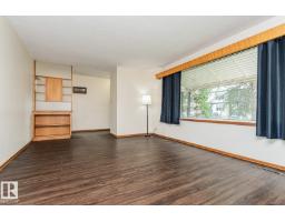 Laundry room - 10726 70 Av Nw, Edmonton, AB T6H2G5 Photo 7