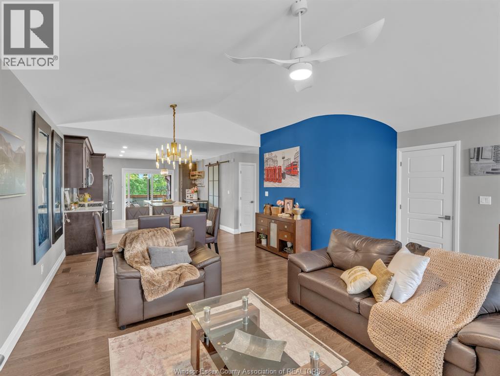 257 ROBINSON AVENUE - Image 6