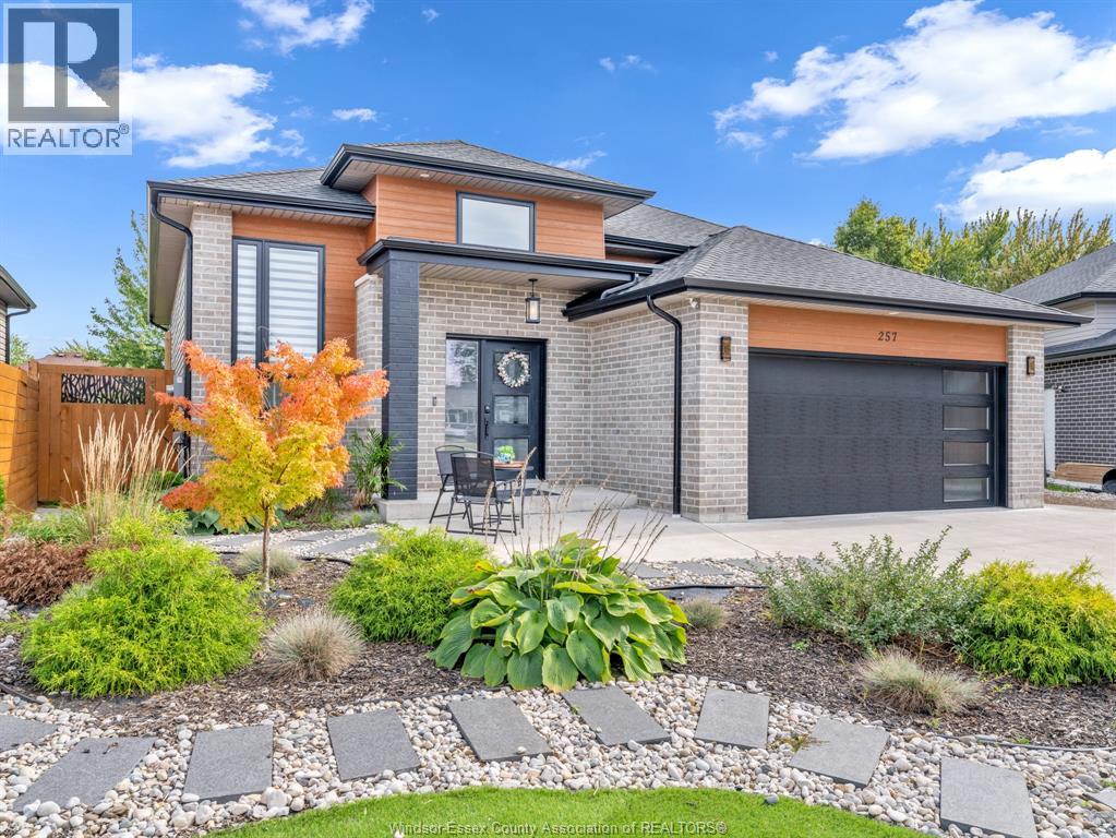 257 ROBINSON AVENUE - Image 48