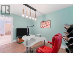 5 Canterbury Crescent, Toronto, ON M9A5A4 Photo 13