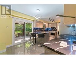 5 Canterbury Crescent, Toronto, ON M9A5A4 Photo 14