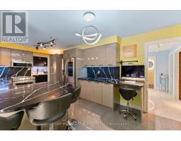 5 Canterbury Crescent, Toronto, ON M9A5A4 Photo 15