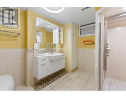 5 Canterbury Crescent, Toronto, ON M9A5A4 Photo 39