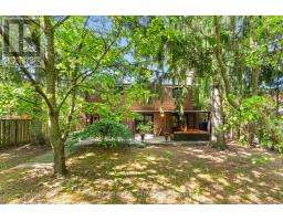 5 Canterbury Crescent, Toronto, ON M9A5A4 Photo 45