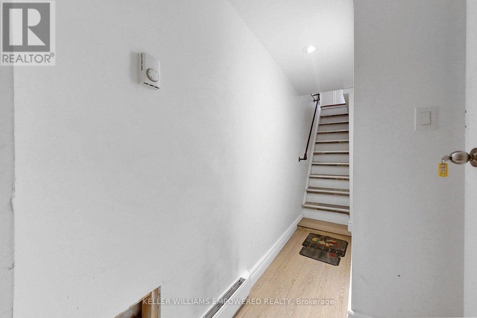 274 WALLACE AVENUE - 27