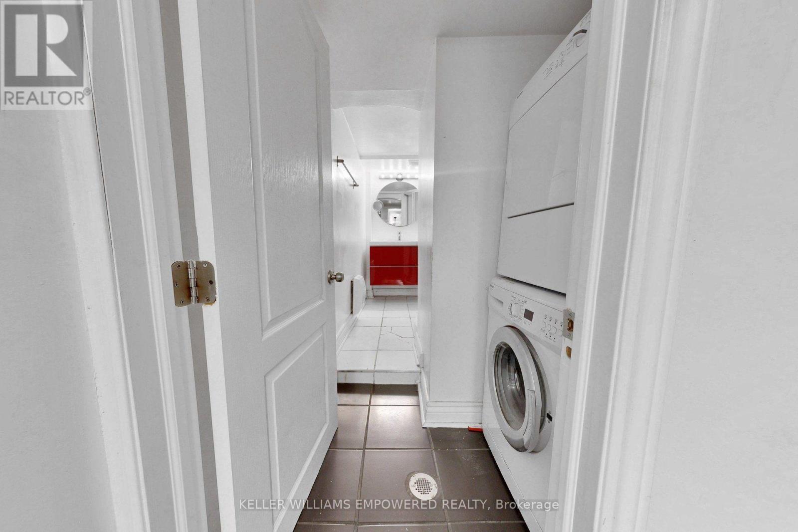 274 WALLACE AVENUE - 37