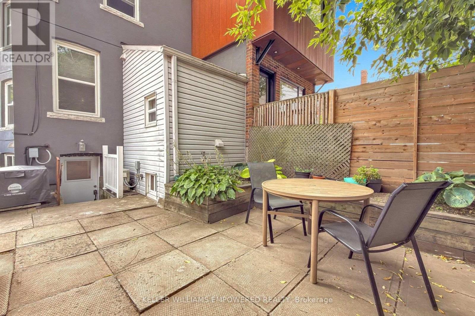 274 WALLACE AVENUE - 42