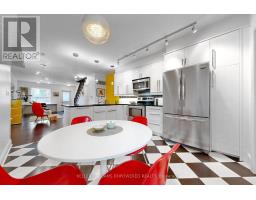 274 Wallace Avenue, Toronto, ON M6P3M9 Photo 12