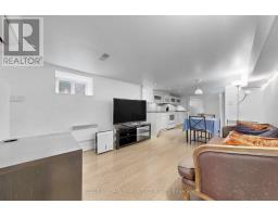 274 Wallace Avenue, Toronto, ON M6P3M9 Photo 32