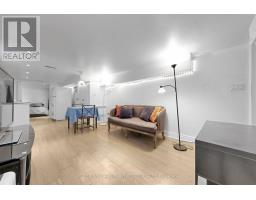 274 Wallace Avenue, Toronto, ON M6P3M9 Photo 35