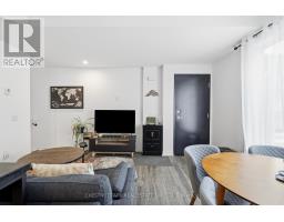 Th12 - 20 Ed Clark Gardens, Toronto, ON M6N0B5 Photo 7