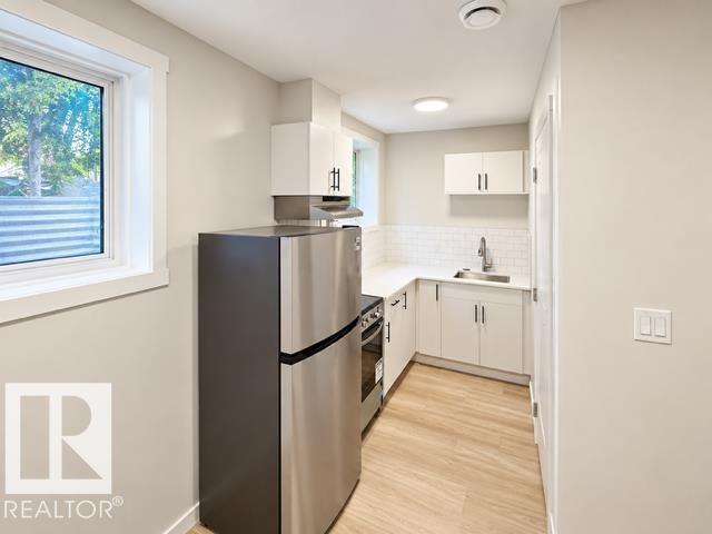 Property photograph 2 for MLS E4511195