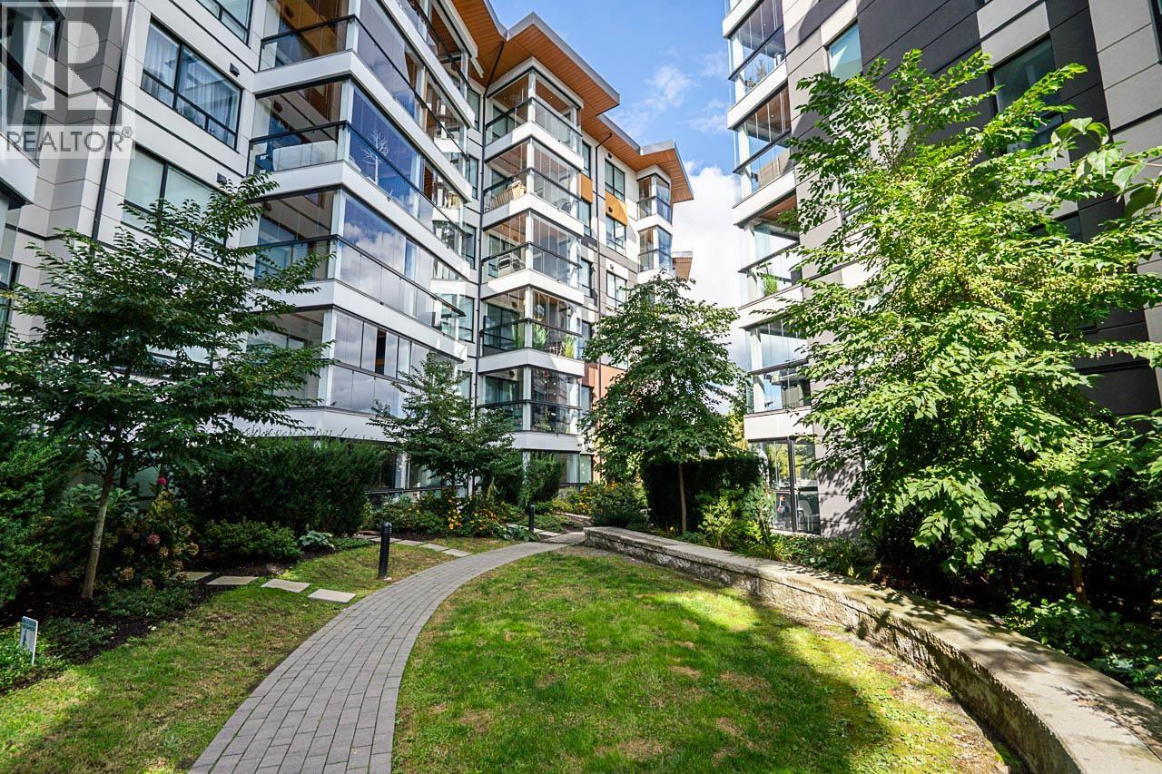 Photo of 315 11641 227 STREET 30