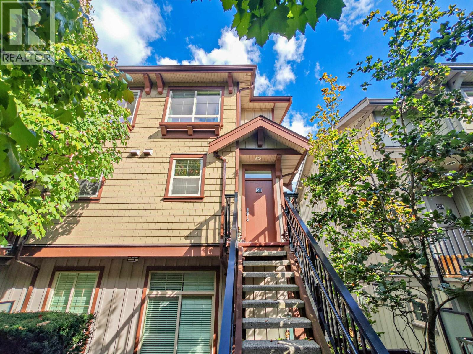 21 433 SEYMOUR RIVER PLACE, North Vancouver