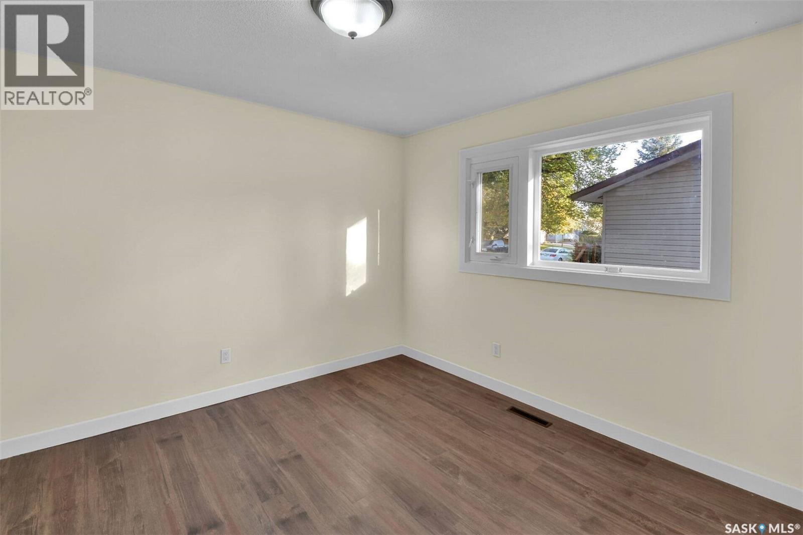 110 Spinks DRIVE, Saskatoon — photo 11
