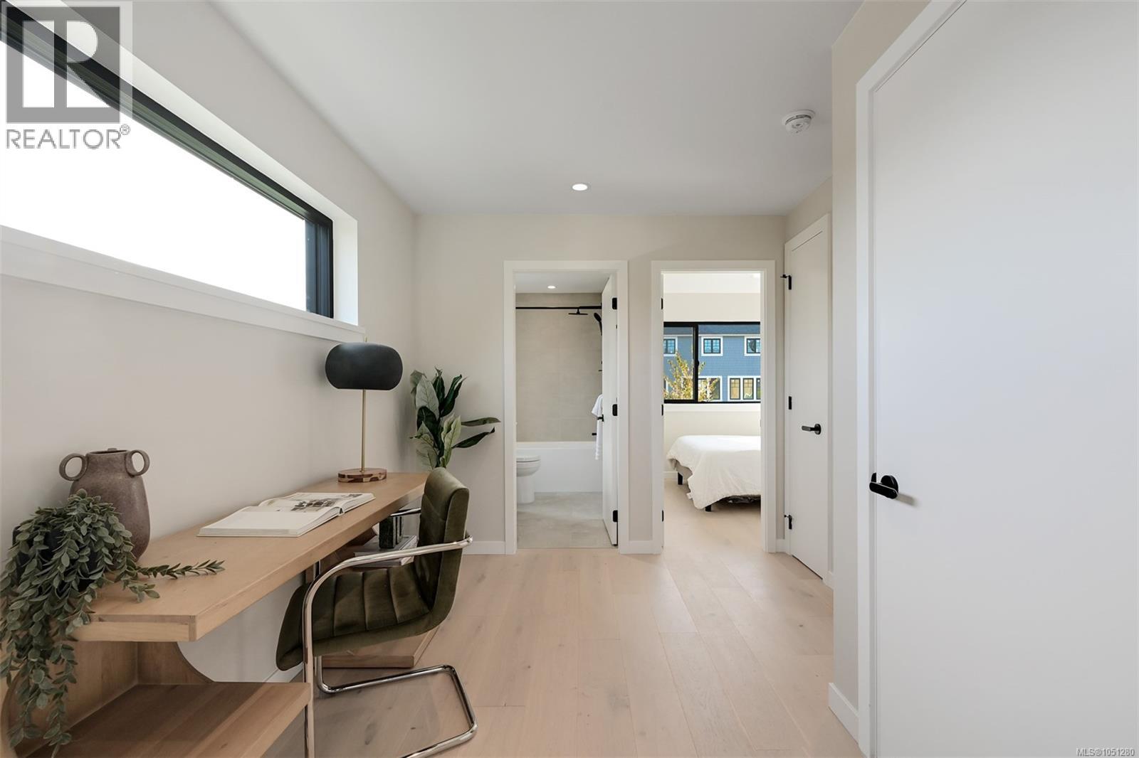 #3 2100 Allenby St - Image 45
