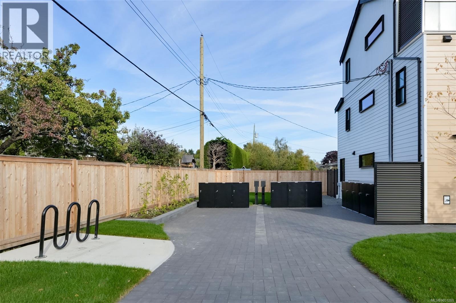 #3 2100 Allenby St - Image 60