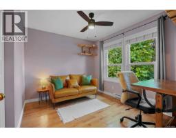 2539 Cedar Hill Rd, Victoria, BC V8T3G8 Photo 15