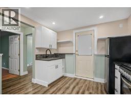 2539 Cedar Hill Rd, Victoria, BC V8T3G8 Photo 18