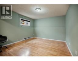 2539 Cedar Hill Rd, Victoria, BC V8T3G8 Photo 20