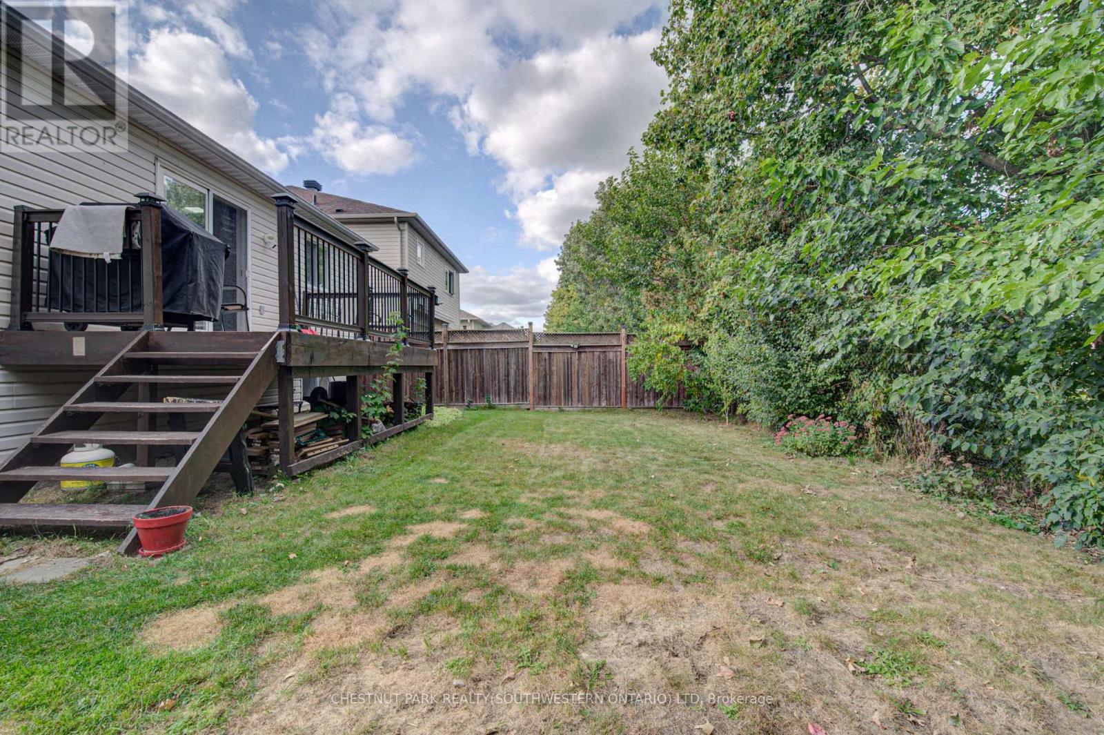 317 CHRISTOPHER DRIVE - Image 32