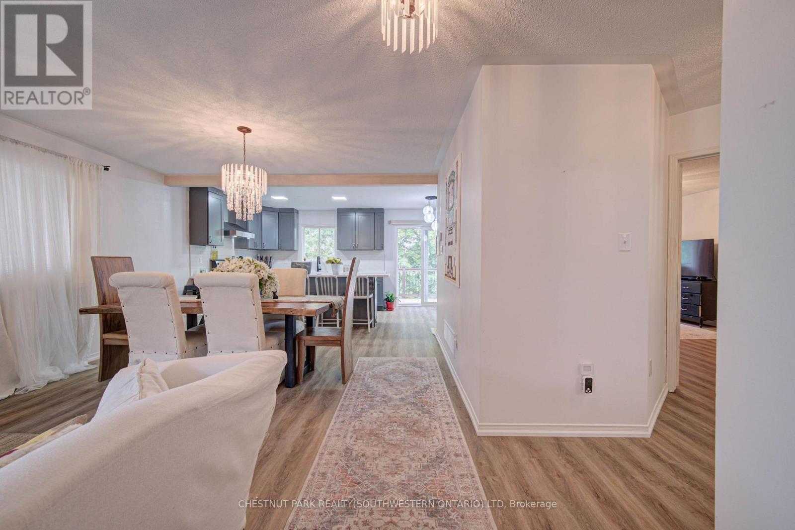 317 CHRISTOPHER DRIVE - Image 5