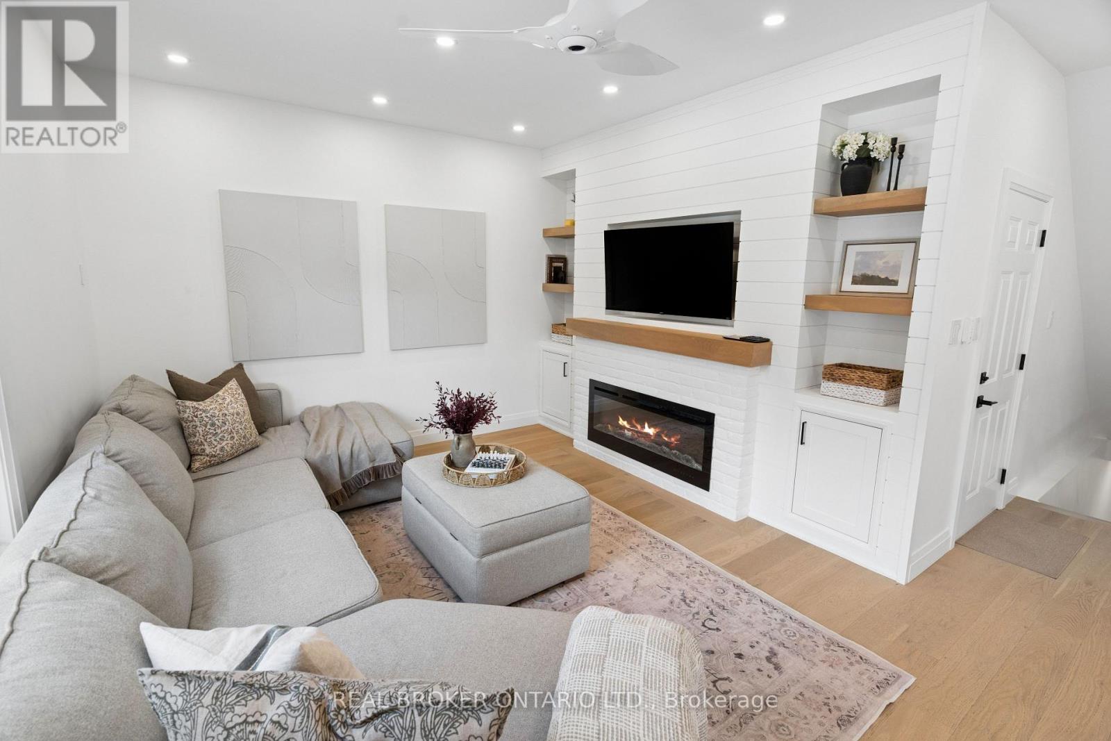 184 DUNBAR STREET - Image 15
